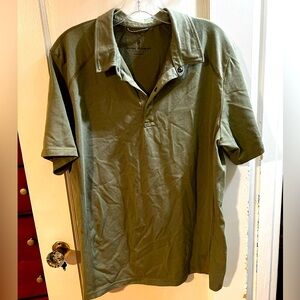Men’s polo shirt